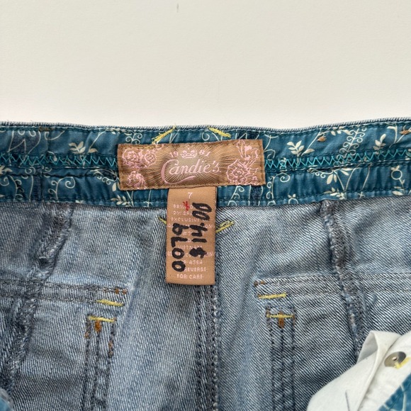 Candies Womens Jeans / Capris Light Wash Flare Hip Embellished Detailed 30x26 - Picture 3 of 8